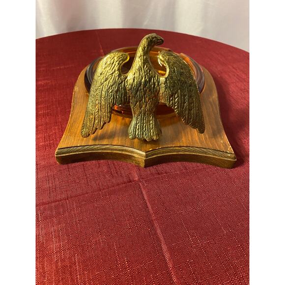 Vintage, Mid-Century Style Ashtray with Brass Eagle - Picture 5 of 12